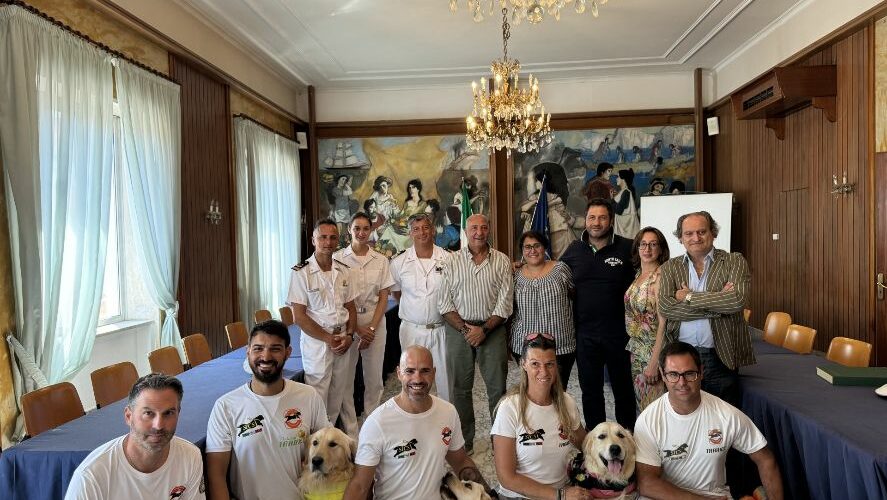 PIANO DI SORRENTO; SOSTENIAMO IL MARE BLU A MARINA DI CASSANO