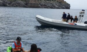 MARINA DI SEIANO: RUBATO E RITROVATO SPOGLIO DI TUTTO IL GOMMONE DELL’AREA MARINA PROTETTA