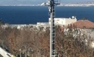 SORRENTO: NUOVE ANTENNE DI TELEFONIA MOBILE IN TESTA AI PROPRI FIGLI E CONCITTADINI AL CAMPO ITALIA