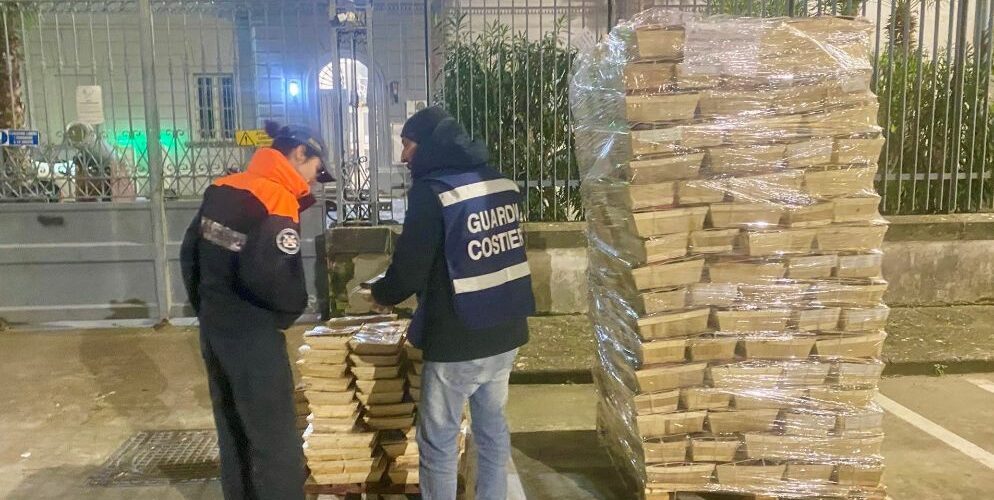 CASTELLAMMARE DI STABIA: LA CAPITANERIA DI PORTO IN CAMPO A TUTELA DELLA SALUTE DEI CITTADINI